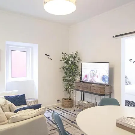 Апартаменты Santa Marta Center *